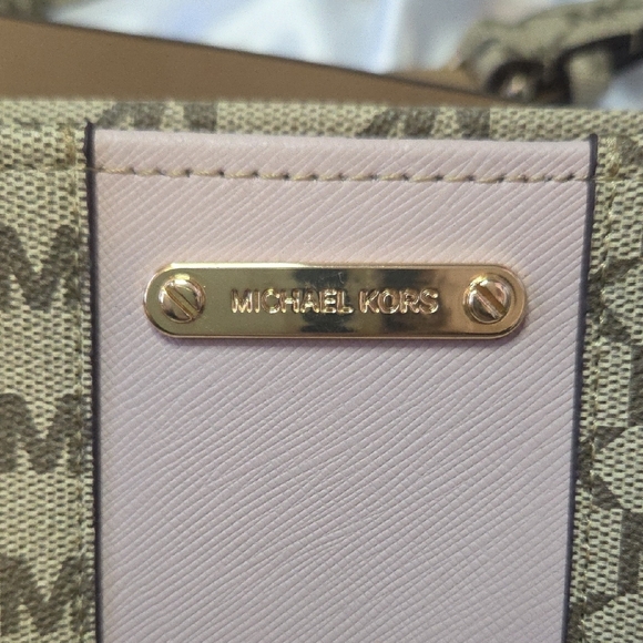 Michael Kors Monogram Beige and Light Pink Clutch - Picture 2 of 9